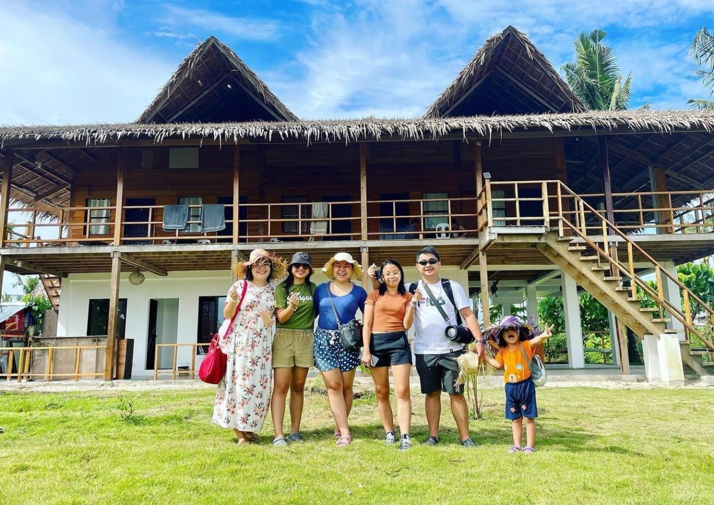 Siargao Sunflower Suites General Luna  Exterior foto