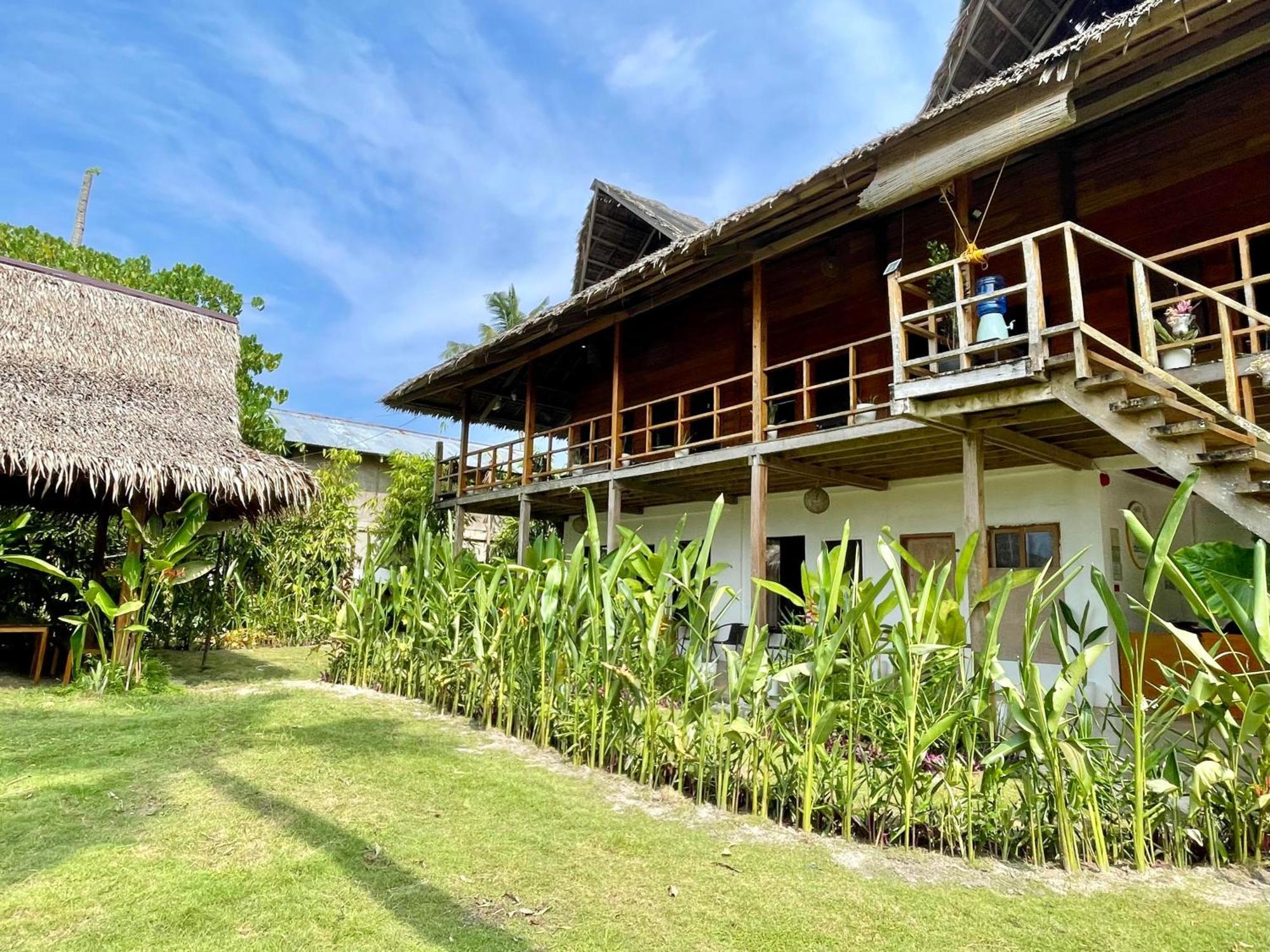 Siargao Sunflower Suites General Luna  Exterior foto